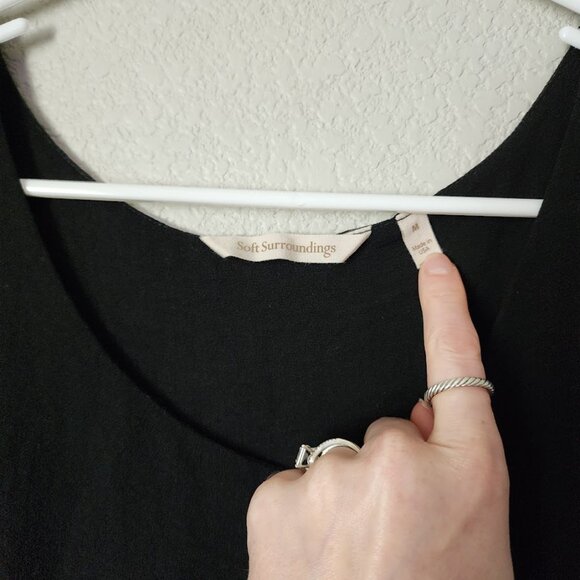 SOFT SURROUNDINGS Asymmetrical Tunic Top Chiffon Sleeveless Lagenlook in black M - Picture 3 of 6